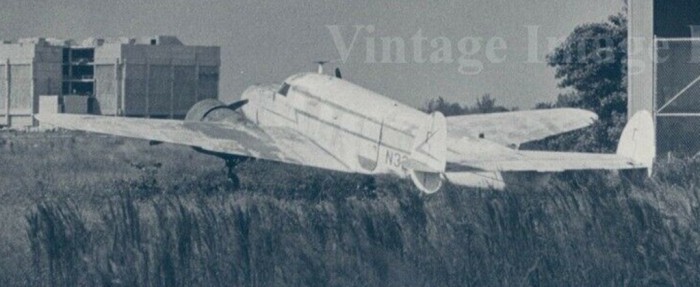 Lockheed 12 sn 1261 N32J tamiami 71 insert.jpg
