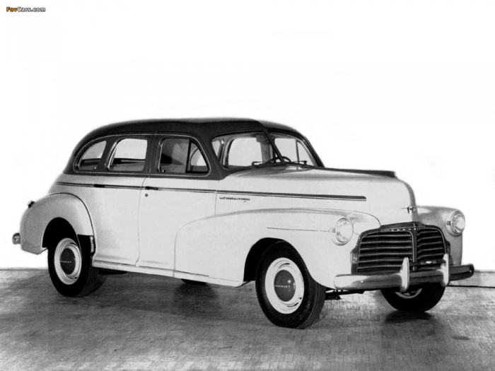 chevrolet_special-deluxe_1942.jpg
