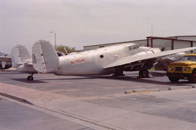 N-7454C Falcon Field 0400.jpg