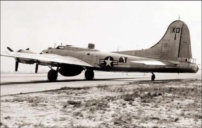PB-1W.JPG