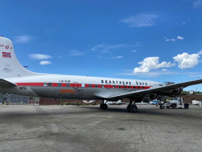 DC-6B N151 Fairbanks, AK 05-20#1.jpg