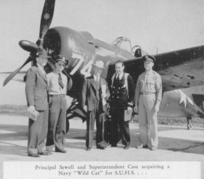 FM-2 Salinas High School 1946.jpg