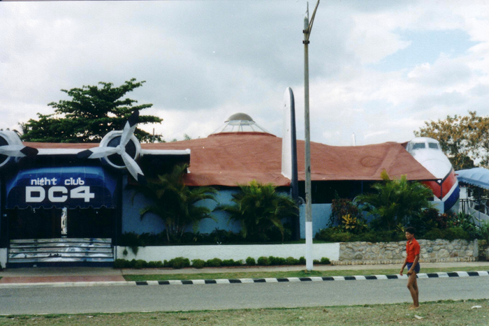 DC-4 Club 02.jpg