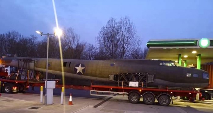 B17.jpg