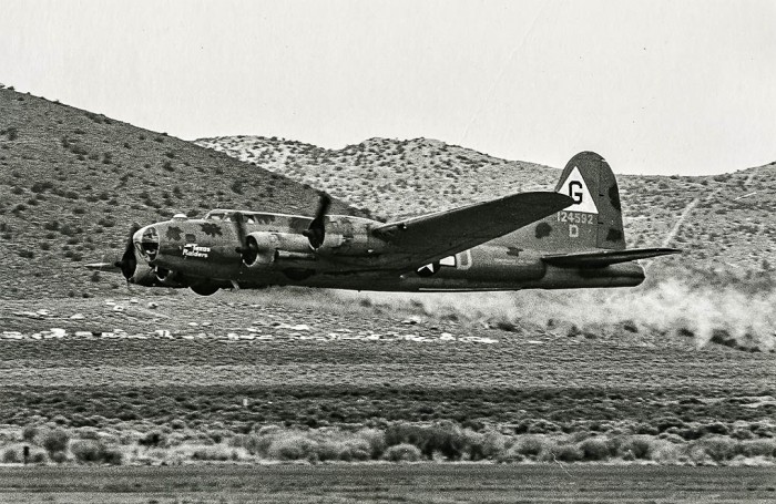 R76 055.jpg (241.5 KiB) Viewed 3209 times R76 055.jpg