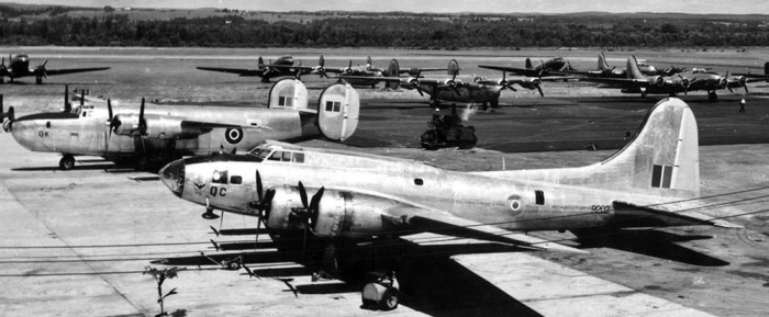 168-sqn-fleet_small.jpg