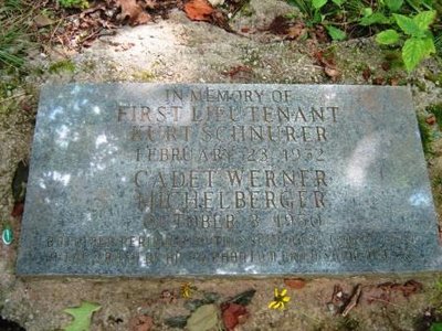 plaque.jpg